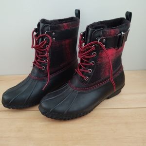JBU by JambuBlack & Red Plaid Boot Size 7